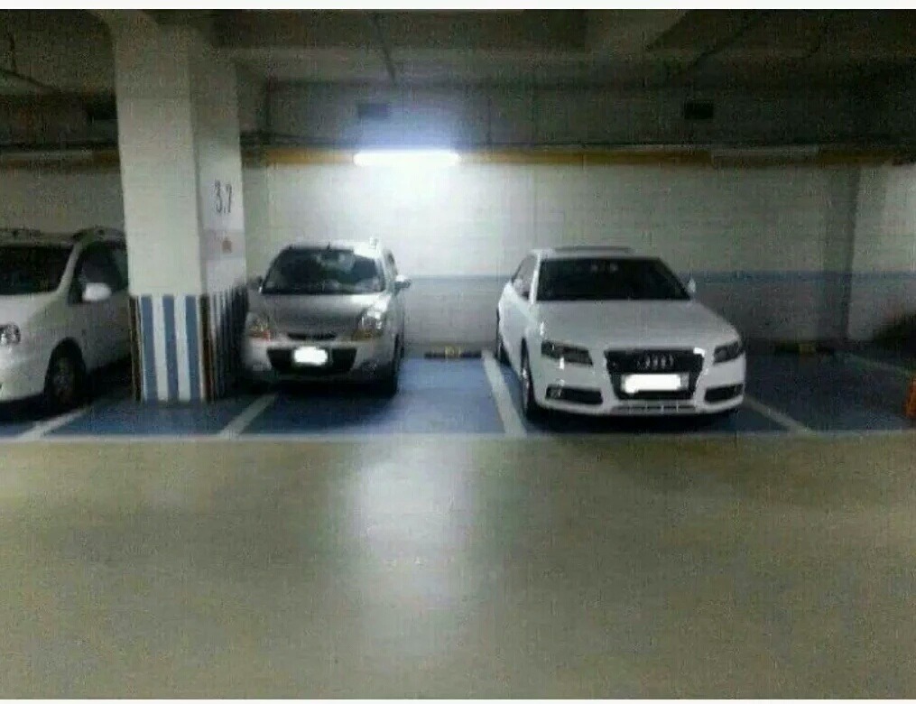 응 난 괜찮아 신경쓰지마 난 여기가 편해 응 정말이야 | 인스티즈