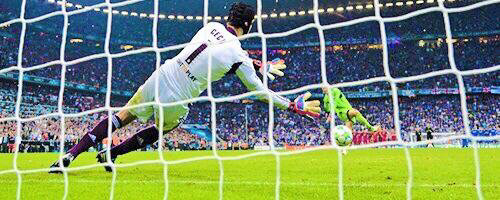 [바이언이모저모] 토니 크로스 새가슴 사건 | 인스티즈