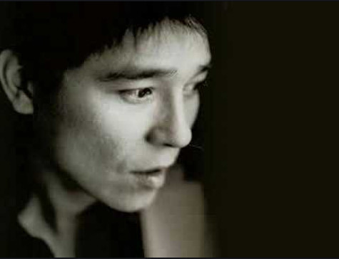 솔직히 원빈,장동건보다 잘생겼는데 본업이 가수라 묻히는 연예인 | 인스티즈