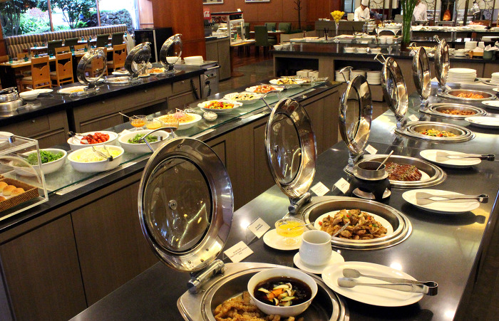 혼자 먹을 수 있다 vs 혼자 못 먹는다 | 인스티즈