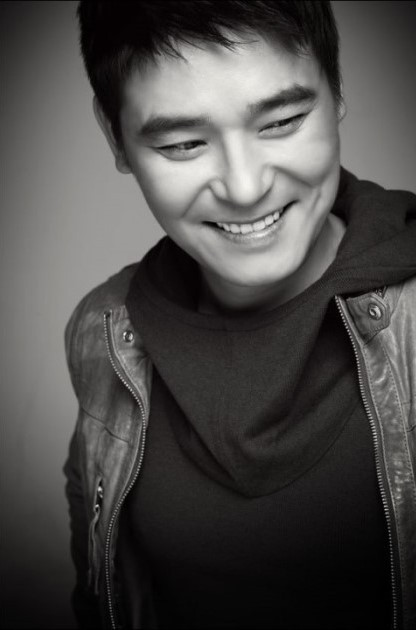 솔직히 원빈,장동건보다 잘생겼는데 본업이 가수라 묻히는 연예인 | 인스티즈