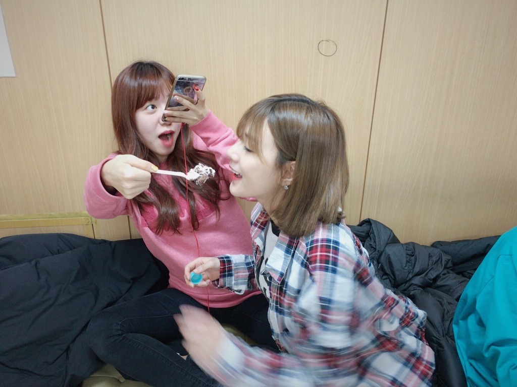 냄쥬한테 조련당하는 하영이 | 인스티즈