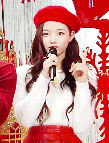 크리스마스에 보는 유정이.gif | 인스티즈