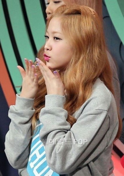 레드벨벳 예리 갈색머리 | 인스티즈