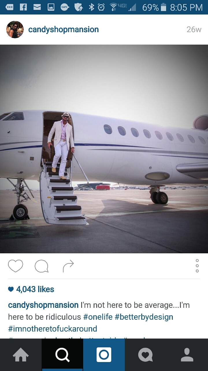 본문 추가. 매일 대저택에서 수십명의 여자들과 파티하는 호주갑부 (15) | 인스티즈