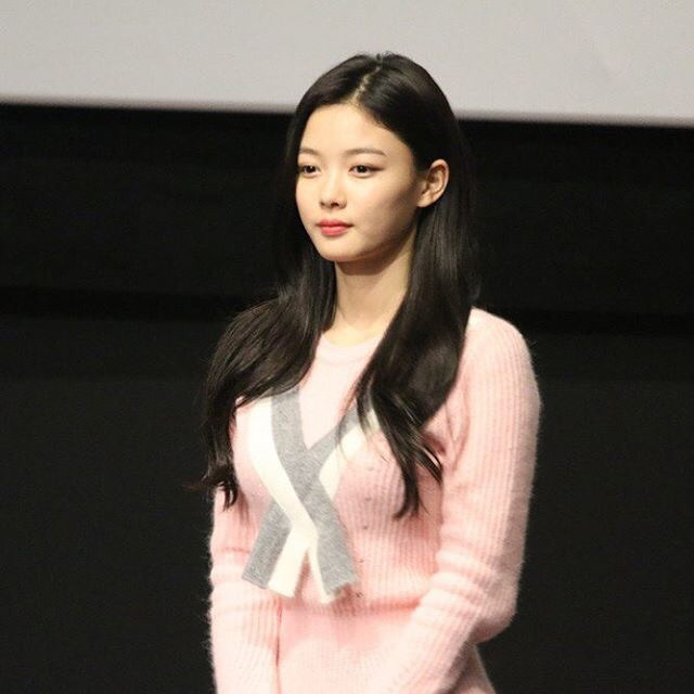 크리스마스에 보는 유정이.gif | 인스티즈