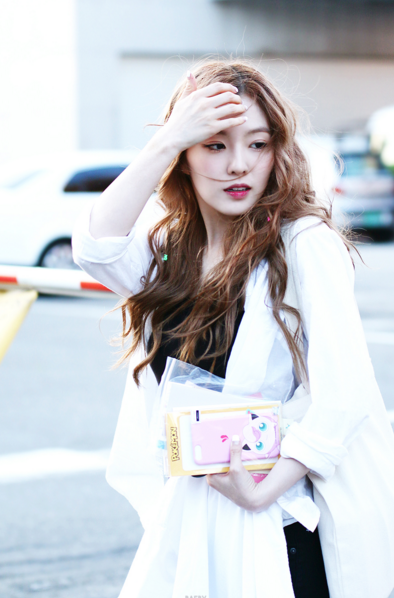 레드벨벳 아이린 갈색머리 사진 | 인스티즈