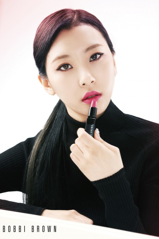 남초에서 나이를 본래나이보다 많게 보는 여자연예인들 | 인스티즈