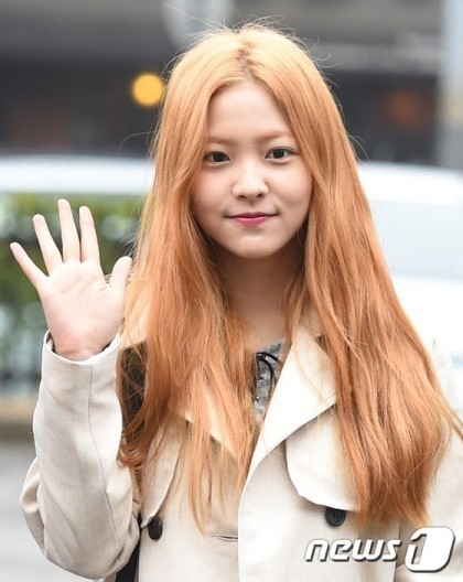 레드벨벳 예리 갈색머리 | 인스티즈