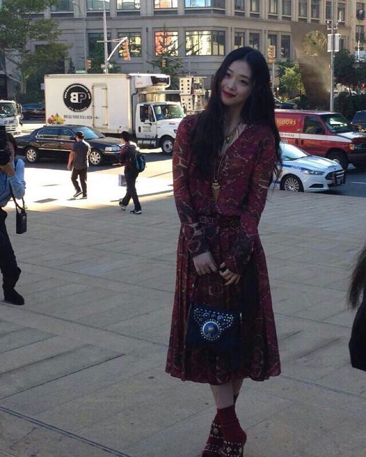 오늘 설리 | 인스티즈