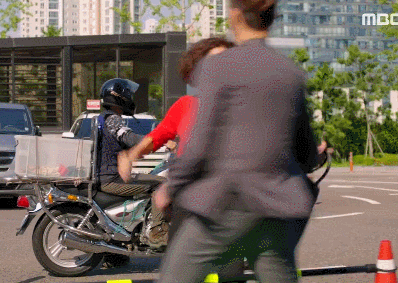 [그녀는예뻤다] 업무능력만 나쁜줄 알았더니 시력도 나쁜가봐요.swf | 인스티즈