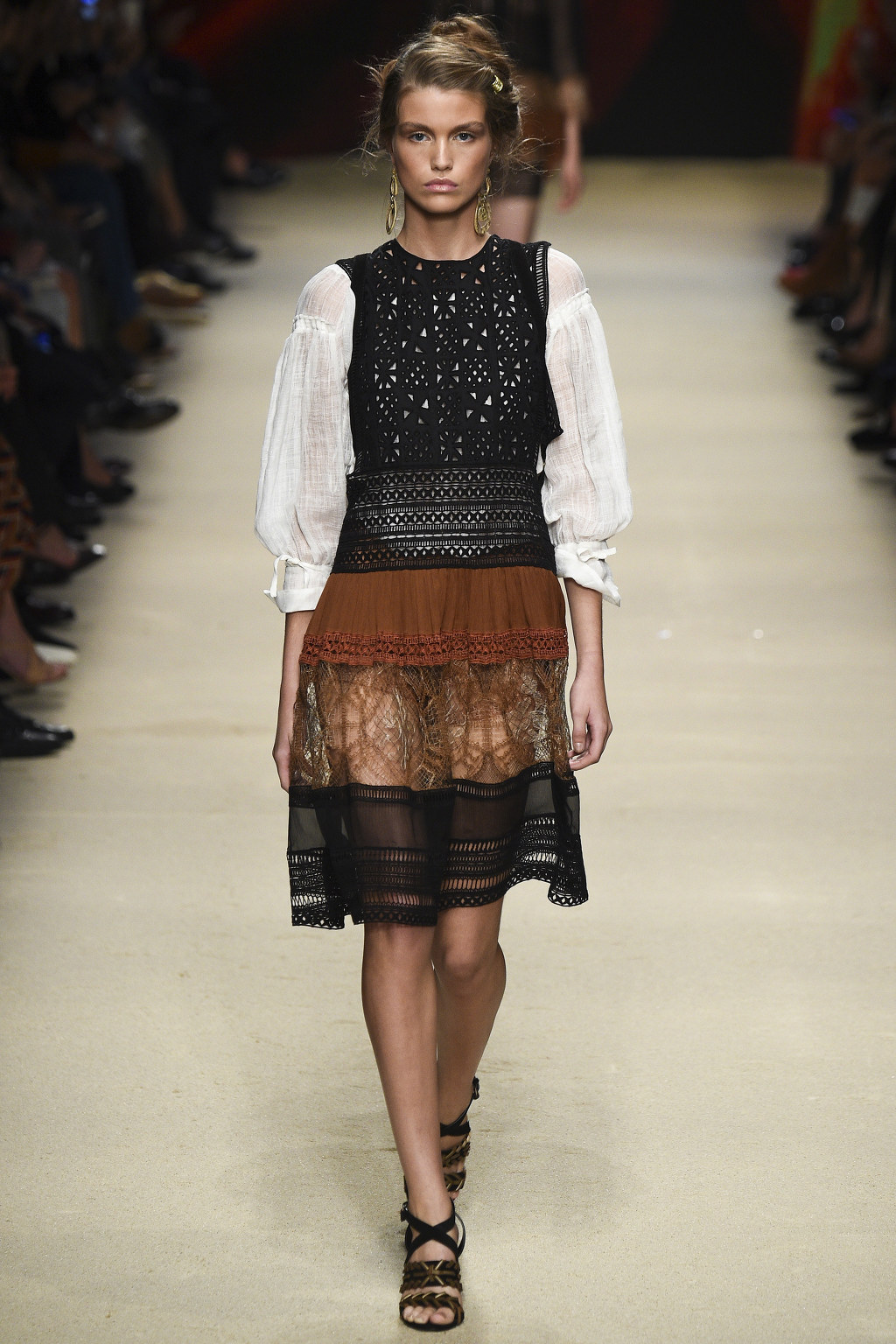 2016 S/S 알베르타 페레티 컬렉션 | 인스티즈