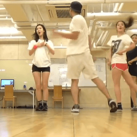 걸그룹 압살하는 안무가 아저씨 | 인스티즈