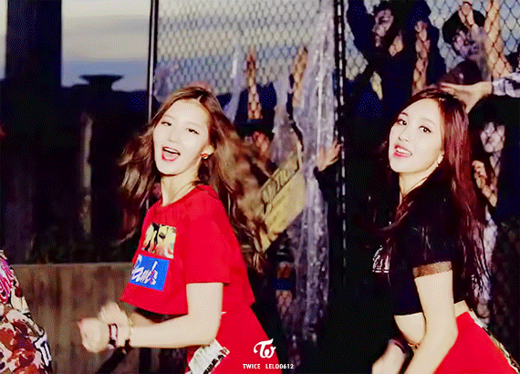 트와이스 뮤비 中 댄스브레이크.swf | 인스티즈