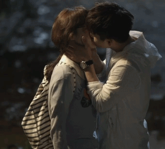 [다시보는드라마] 키스신 연출이 대박인 드라마 고교처세왕 gif | 인스티즈