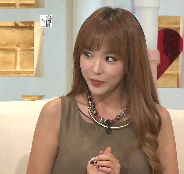 홍진영이랑 1년간 연애하기 vs 홍진경 김치 평생이용권 | 인스티즈