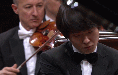 동글이에서 훈내나는 음대오빠가 되기까지 (feat.뜻밖의 두주니즈) | 인스티즈