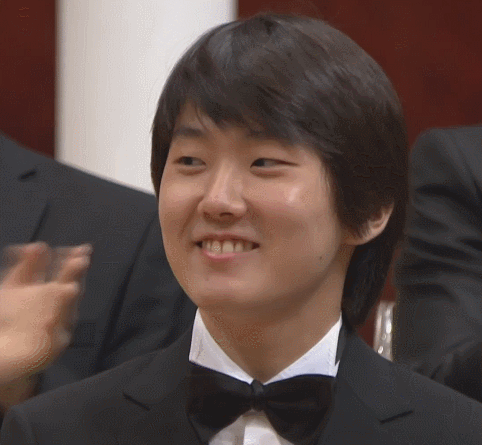 동글이에서 훈내나는 음대오빠가 되기까지 (feat.뜻밖의 두주니즈) | 인스티즈