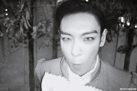 탑의 신곡 DOOM DADA (둠 다다) 뮤직비디오가 오마주한 작품들.jpg | 인스티즈