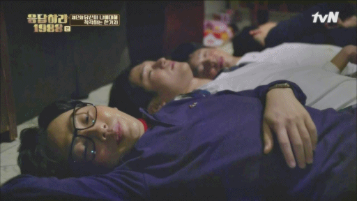 [응답하라1988] 덕선이 요새 쪼~끔 귀여워진거 같지않냐?.swf | 인스티즈