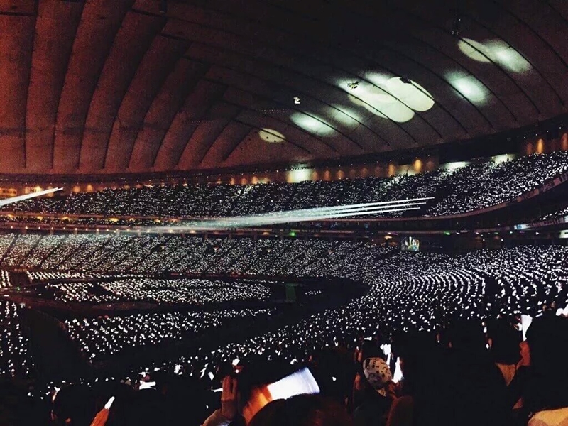 오늘자 엑소 도쿄돔 관객석 | 인스티즈