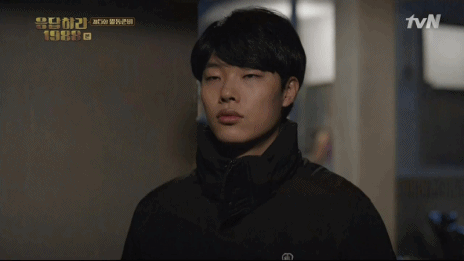 [응답하라1988] 엄마 형 손데였어.swf | 인스티즈