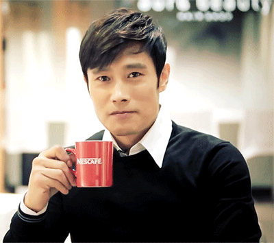 호불호가 극명하게 갈리는 한국의 톱스타.jpg | 인스티즈