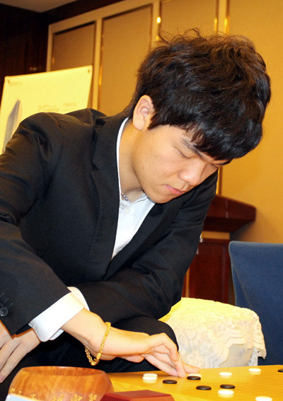 [바둑] 이세돌을 도발한 자 | 인스티즈