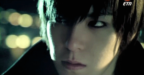 [탑] 22살과 25살의 갭 | 인스티즈