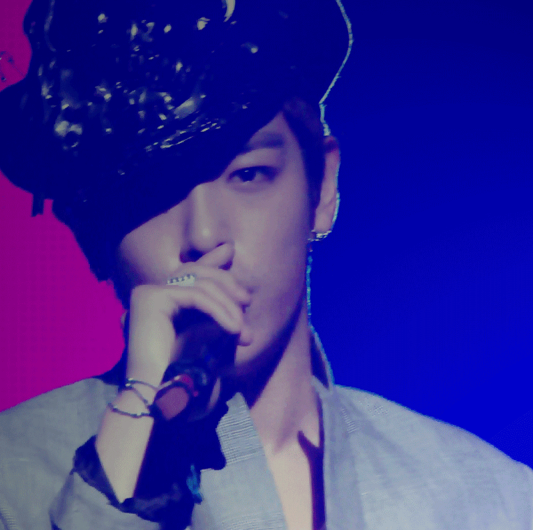 [탑] 22살과 25살의 갭 | 인스티즈