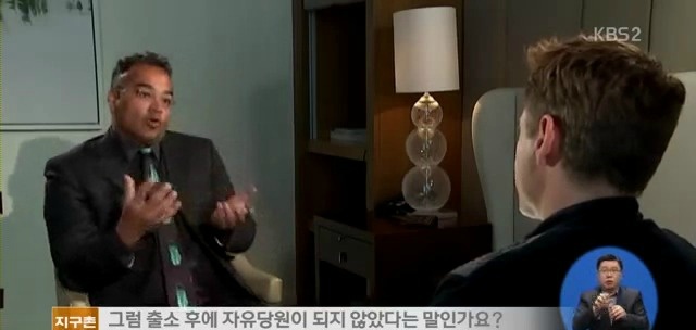 인터뷰 도중 자리를 박차고 나간 로버트 다우니 주니어.jpg | 인스티즈