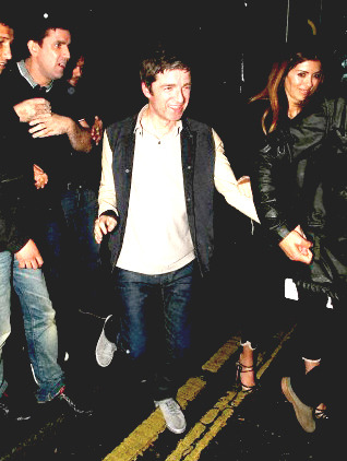 욕도 잘하고 지맘대로 살거같은데 알고보면 부인덕후 아저씨 | 인스티즈