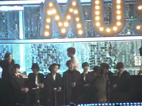 방탄소년단 제이홉 팬이 찍어준 몬스타엑스 원호 | 인스티즈