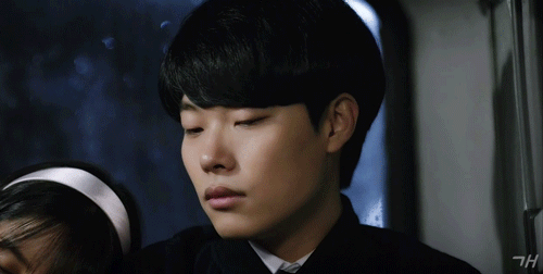 [응답하라1988] 덕선&정환 풋풋한 버스등교씬.gif | 인스티즈