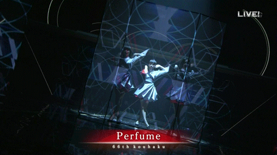 어제자 홍백가합전 perfume무대연출 gif | 인스티즈