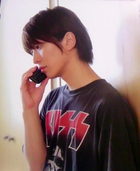 강 건너 싸움구경이 꿀잼아님?ㅋㅋㅋ 바다건너 일본 음악계 레전드 싸움 (혐오주의) | 인스티즈