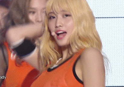 스킨십을 좋아하는 모모.swf | 인스티즈