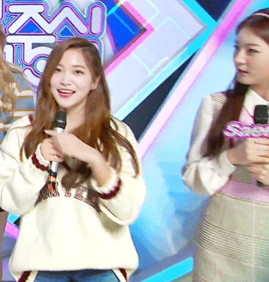 오늘자 음중 레드벨벳 - Dumb Dumb + 움짤 | 인스티즈