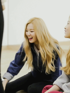 야심한 밤에 올리는 슬기 | 인스티즈