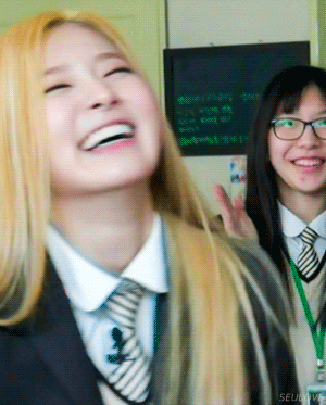 야심한 밤에 올리는 슬기 | 인스티즈