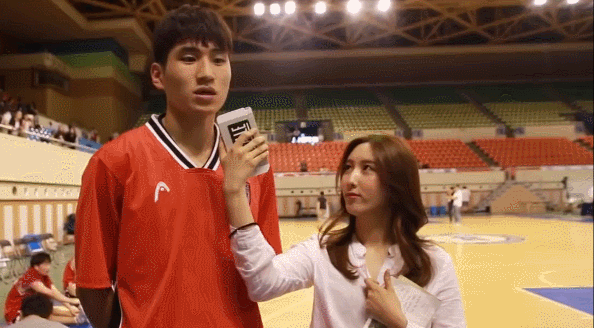 여자들이 은근히 설레한다는 남자들의 매너 | 인스티즈