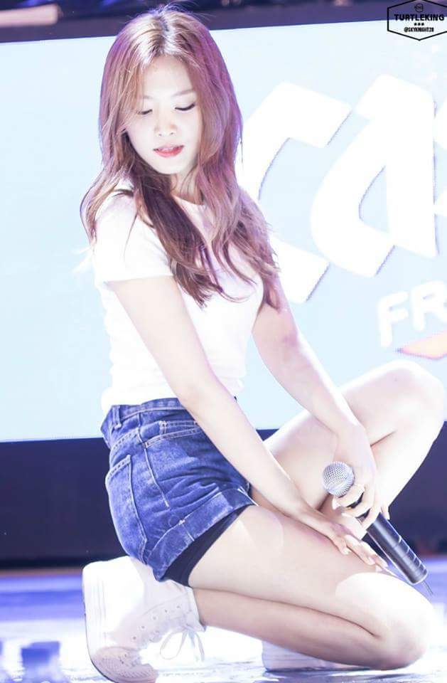 나은이 뒷태 카야 | 인스티즈