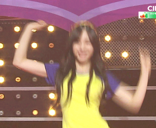 월요일을 맞이해서 갓민아 .gif | 인스티즈