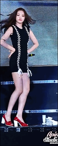 가장 여성스러운 몸매를 소유한 아이돌.jpgif | 인스티즈