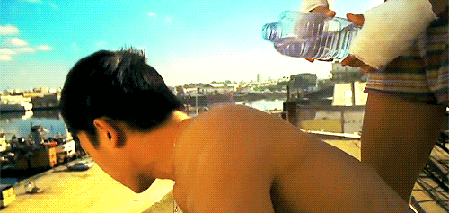 왕가위 감독이 생각하는 장국영과 양조위 차이점.jpg | 인스티즈