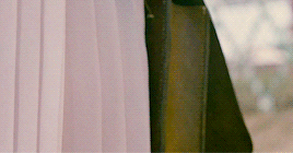 [스토커] 노출 하나 없이도 몹시 야하고 야릇한 장면.avi | 인스티즈