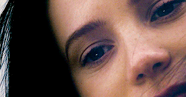 [스토커] 노출 하나 없이도 몹시 야하고 야릇한 장면.avi | 인스티즈