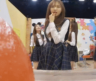 섹시한 빵떡이 | 인스티즈