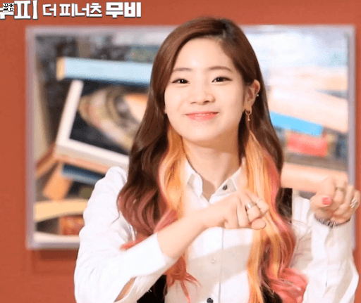 강아지 춤추는 트와이스.gif | 인스티즈