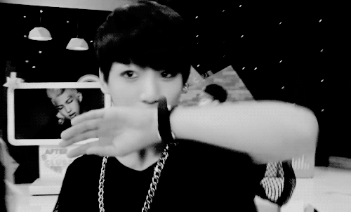 [방탄소년단/남장물] 오빠대신 남장하고 남고에 전학간 썰 9 + | 인스티즈